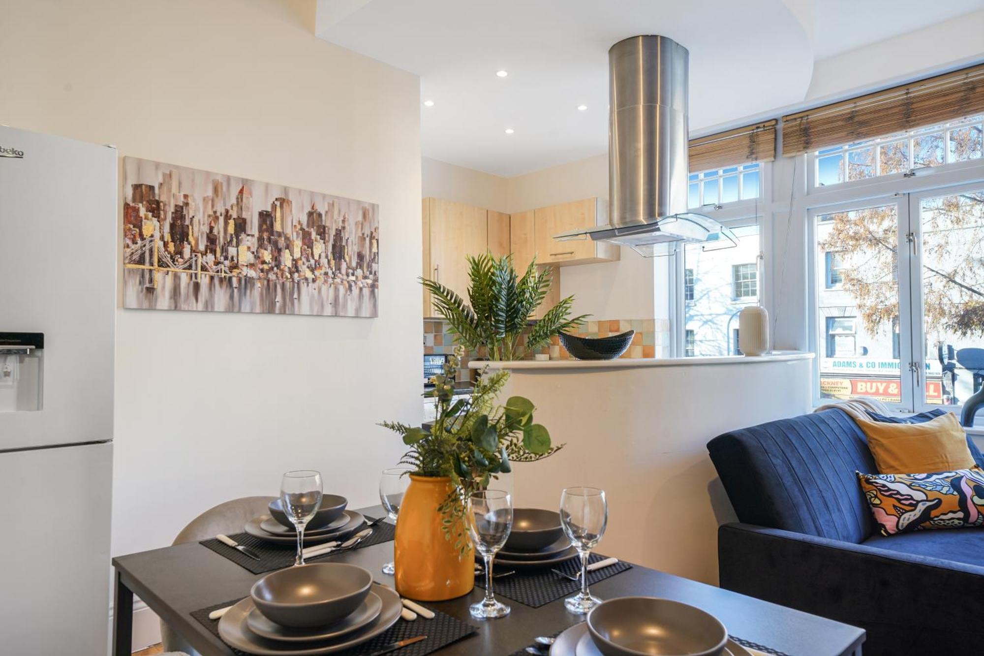 Boutique Hackney Abode - Balcony - Sleeps 6 * Londra